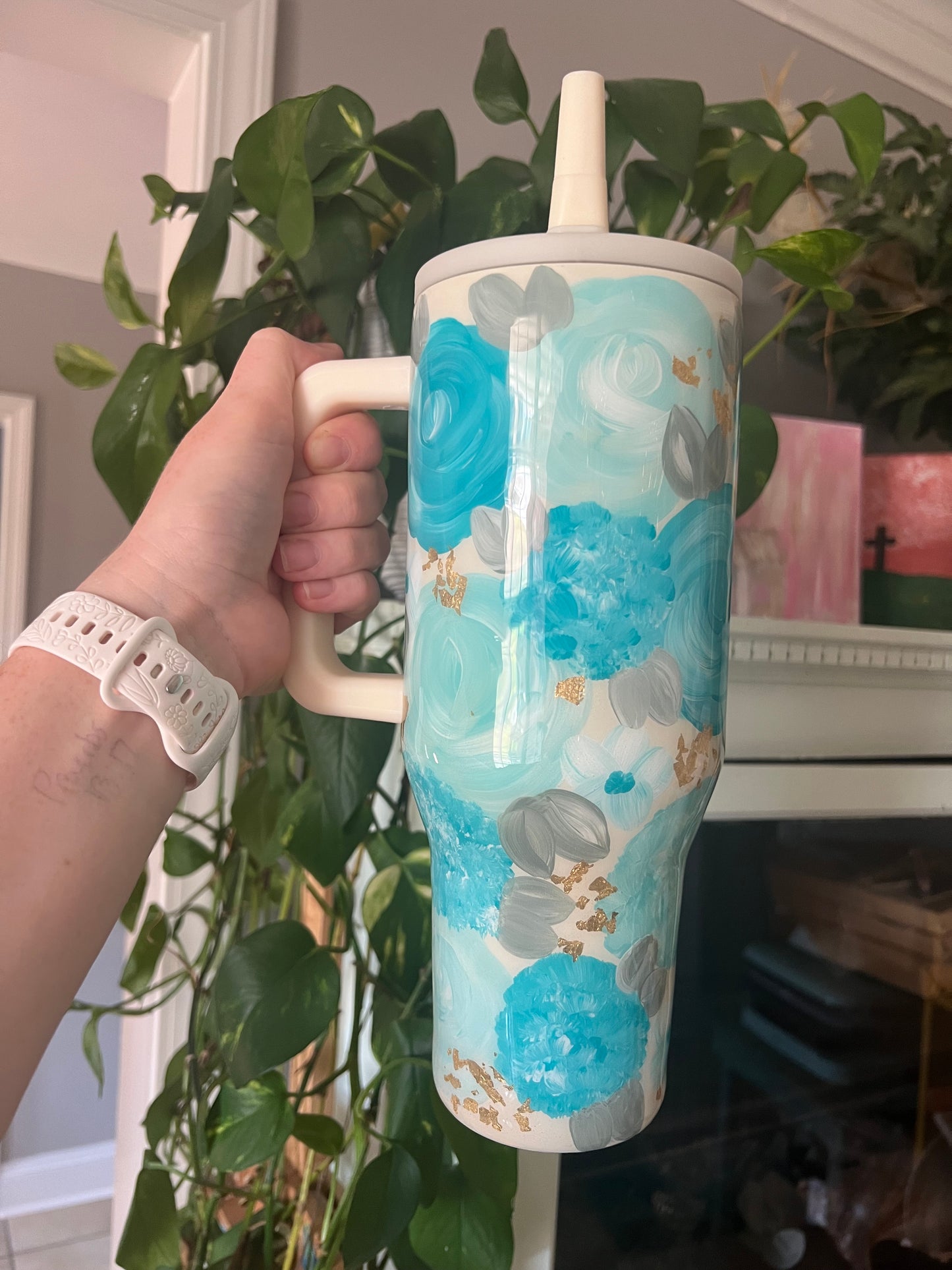 40oz Handpainted Hydrojug Dupe